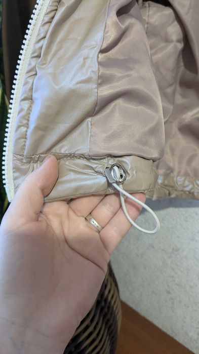 Вкорочена курточка жіноча 42-44