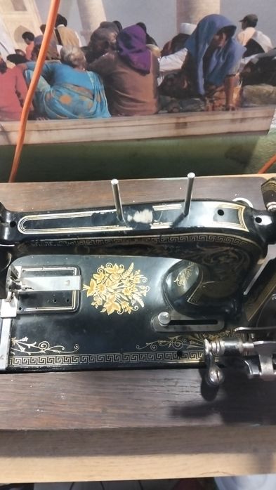 Maszyna do szycia Ossa