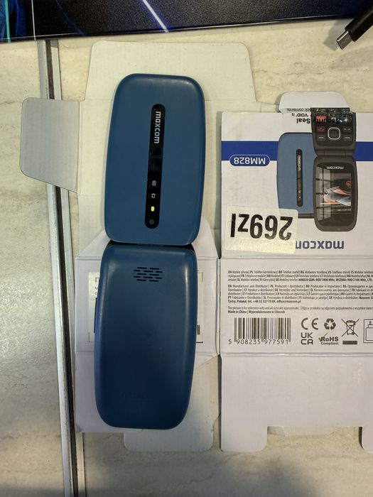 Telefon Maxcom MM828
