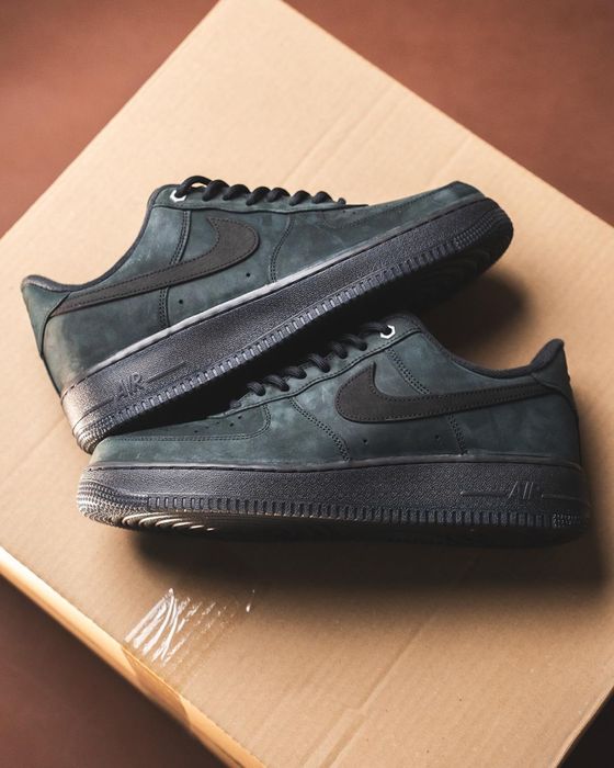 Кросівки Nike Air Force 1 '07 42 розмір