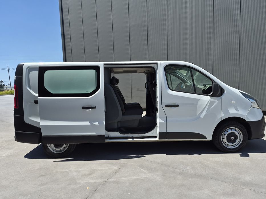 Renault Trafic L2 H1 1.6 Dci 120cv 6 Lugares (Motor com 117.000 kms)