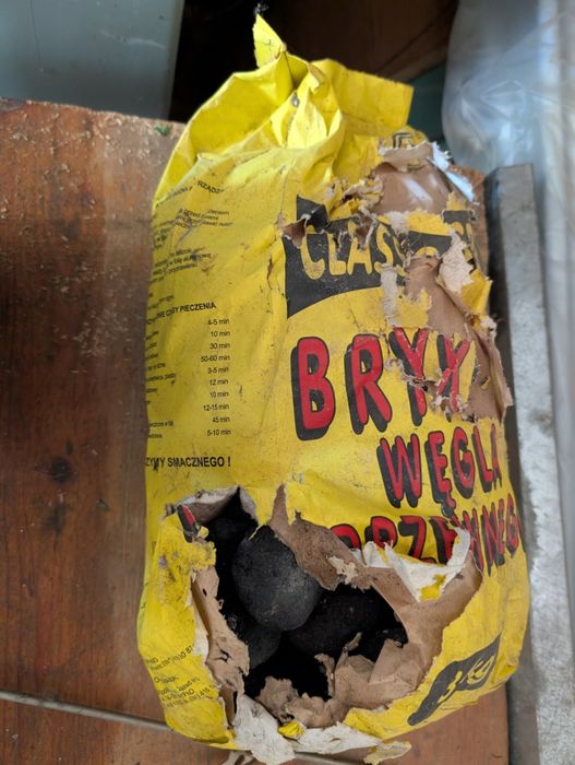 Węgiel drzewny brykiet 2,5-3 kg