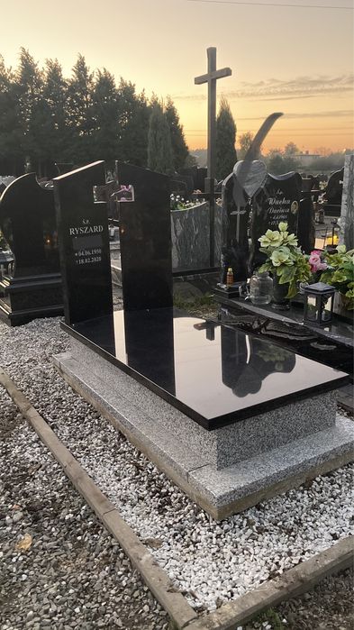 Kamieniarstwo Nagrobki niskie ceny 3,5 tys  na wybrane modele
