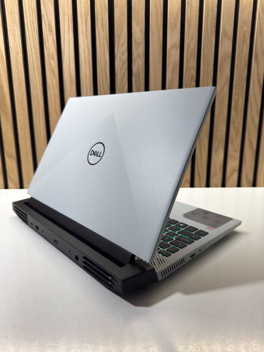 DELL G15 15.6" 120Hz Ryzen 7 6800H RTX 3060 6Gb 140W 16 Gb DDR5 1 Tb