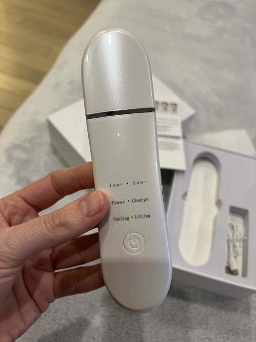 Ультразвуковий скрабер