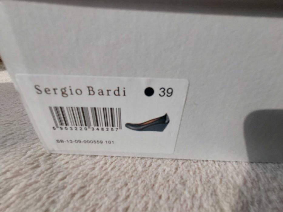 Półbuty Sergio Bardi R.39 skóra naturalna