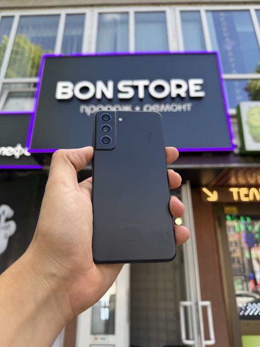 Samsung s21 Fe 256gb. Компактний та швидкий