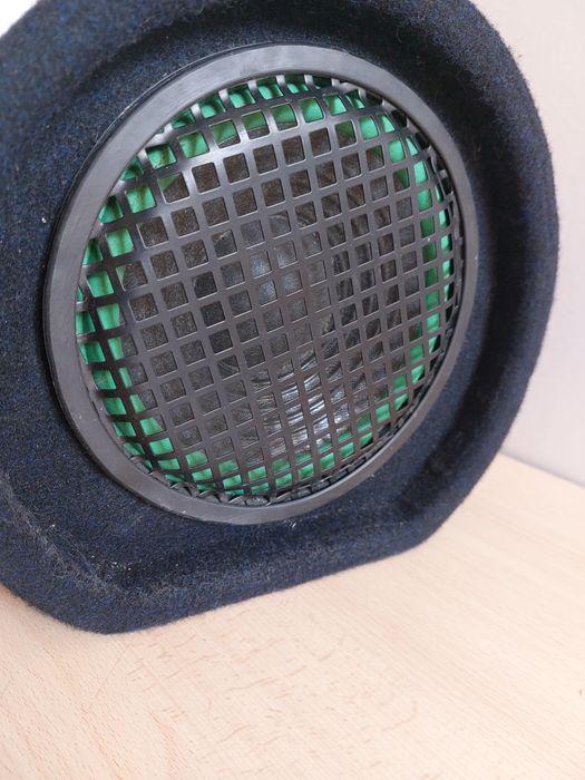 Subwofer automotivo 600W Bass tube