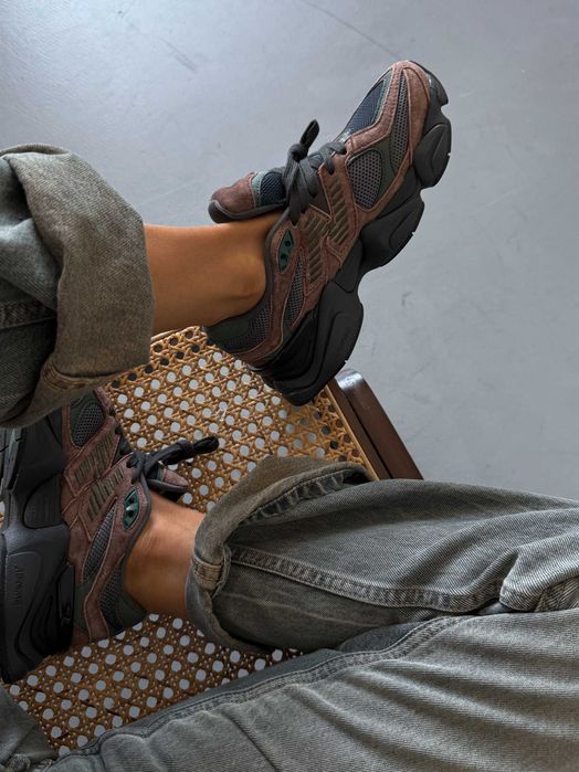 Buty New Balance 9060 Beef and Broccoli
