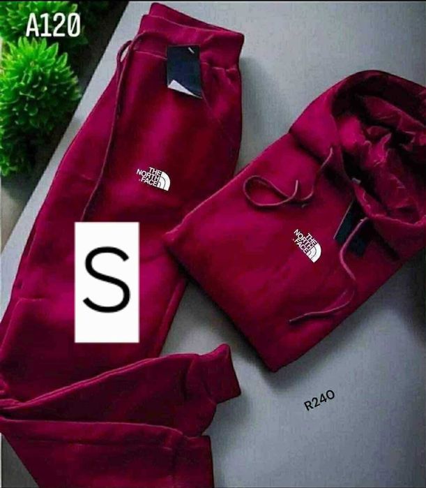 Nowe dresy damskie S rnf