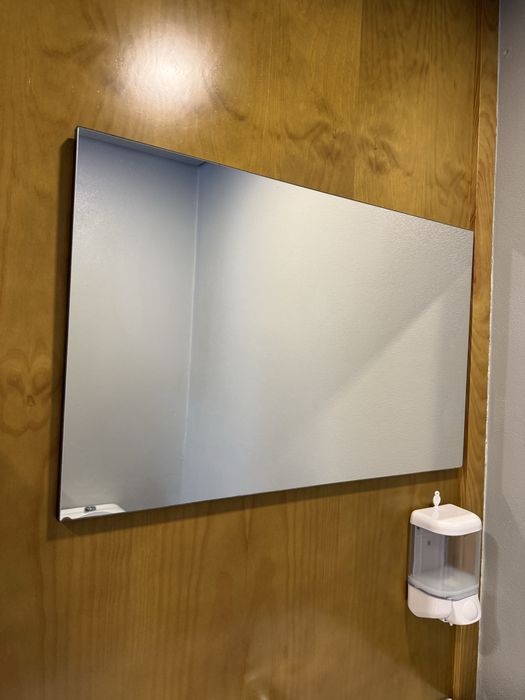 casa de banho (movéis/espelho e sanita)