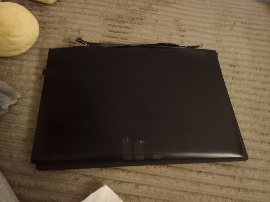 2 laptopy nie działają