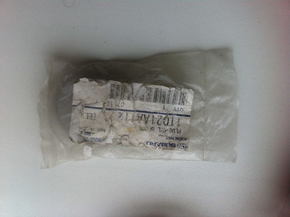 Комплект (для відкриттякришки лючка бензобака) SUBARU Outback BP III