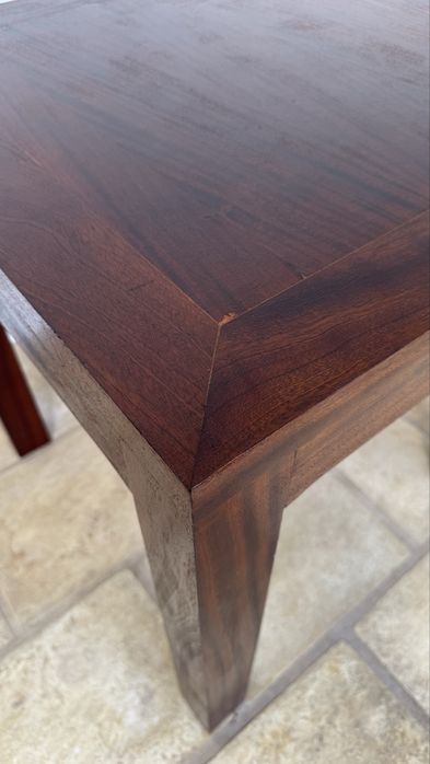 Mesa em Madeira Maciça Restaurada | 70 x 70 cm