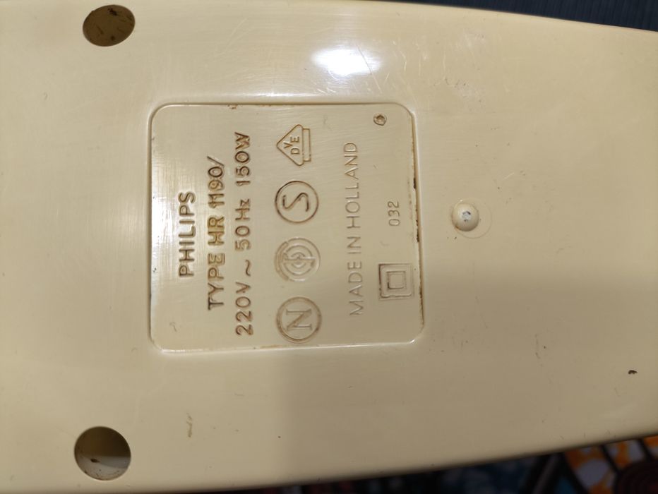 Batedeira Philips HR1190 Vintage – Clássica / Colecionável