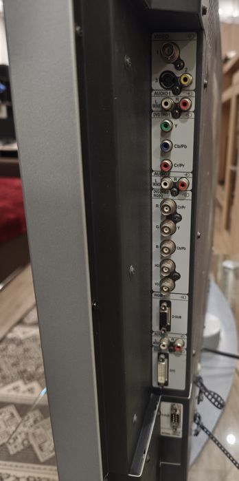 NEC PX-42VR5W панель плазменная