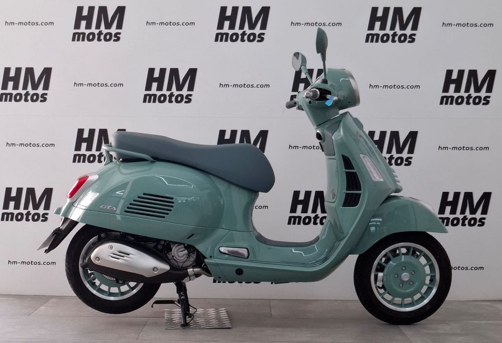 Vespa GTS Super EDIÇÃO 80 ANOS - GARANTIA DE FÁBRICA