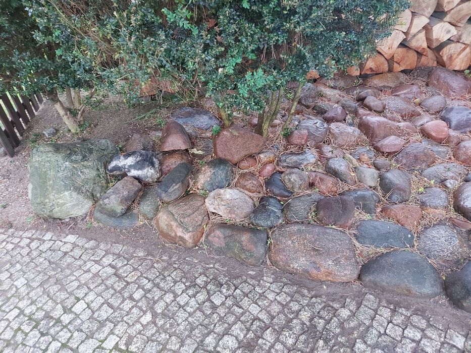 Kamienie polne,otaczaki duże na skalniaki ozdoby ogrodowe,oczko wodne