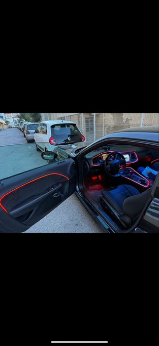 Продам Dodge Challenger 3,6л