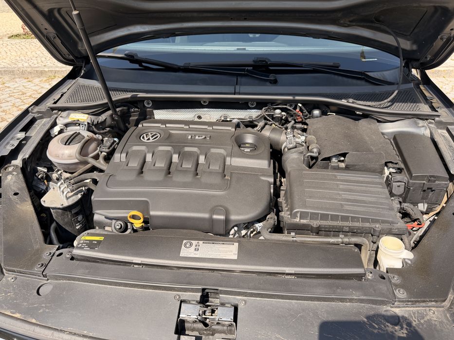 VW Passat Variant 1.6 Diesel 2016 Automático Nacional