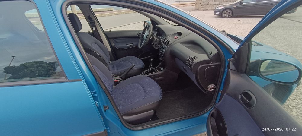 Peugeot 206  1.1  gasolina