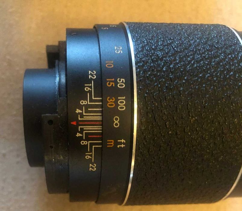 Pentax Asahi Spotmatic+Carl Zeiss Biotar 1:2,f=58 mm +Chinon 2,8/135mm