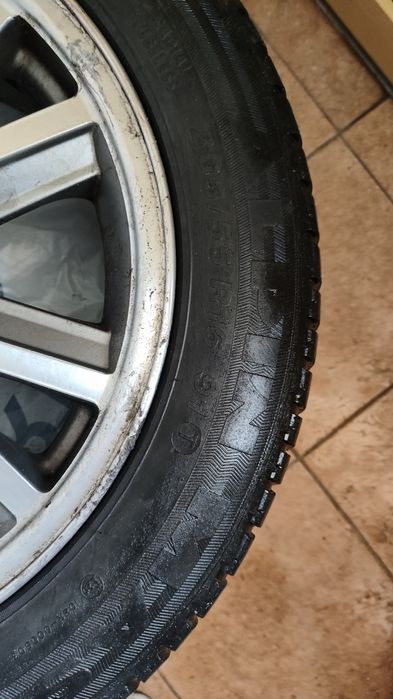 Alufelgi Renault/Ford Mustang  + opony zimowe – komplet 4 szt.