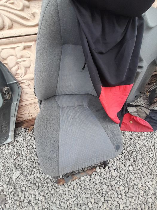 Двери лада  ваз 2110 2111 2112 приора