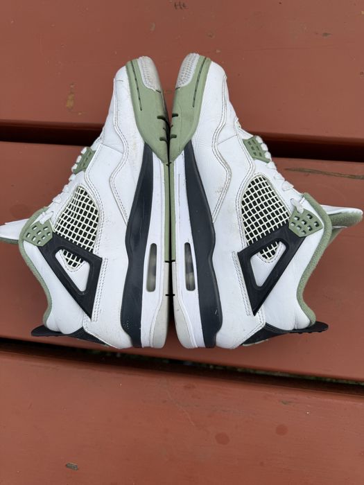 Buty Air Jordan 4 Retro Seafoam roz 40.5 AQ9129-103