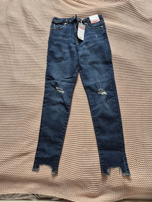 Nowe Jeansy rozmiar 152 dziewczynka z metką