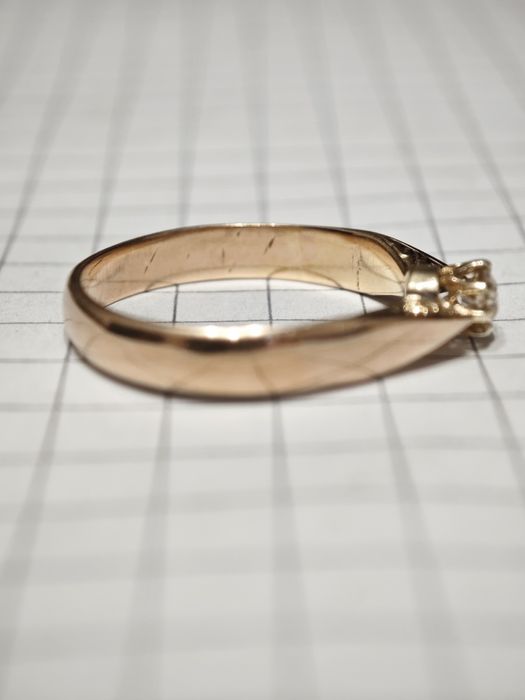 Антикварна каблучка, з діамантом, 585 проба.