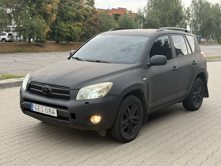 Продам Toyota RAV 4