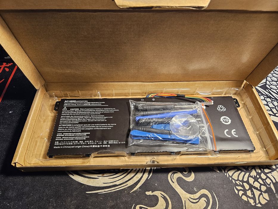 Акумулятор ноутбука AC14B8K новий акб ACER 3220mAh 48Wh 15.2V Li-ion