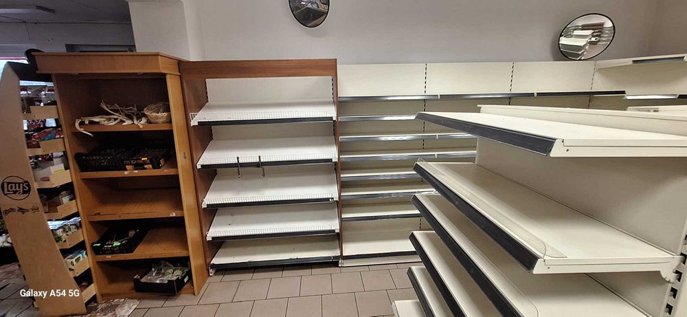 Regały sklepowe na sprzedaż