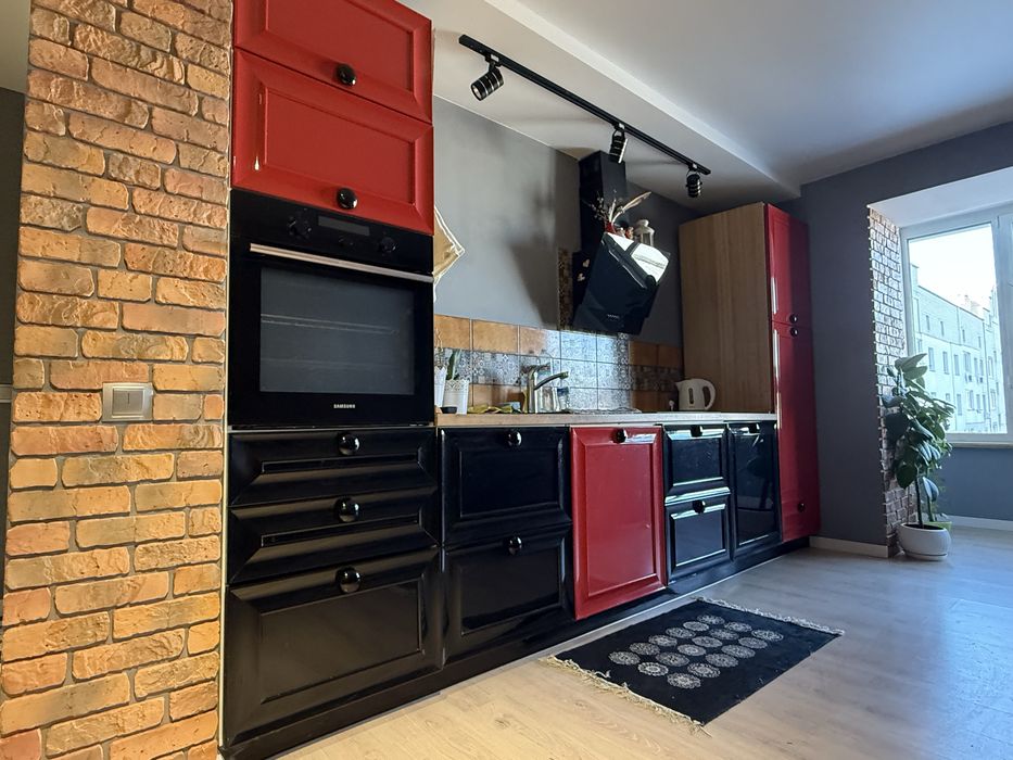 Продаж квартири  2 кім. по вул. Головатого