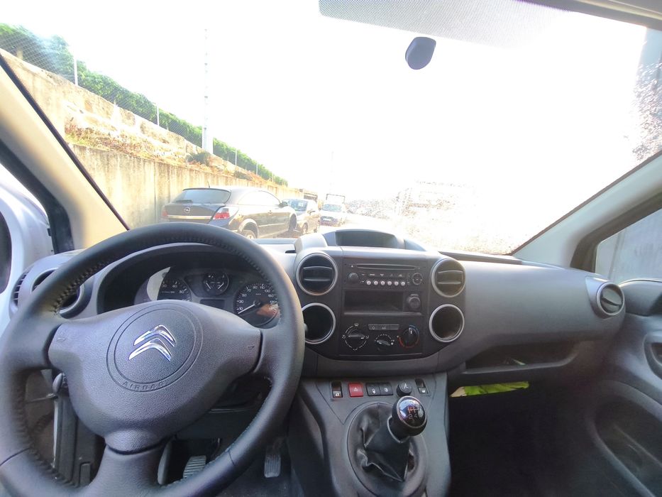 Citroen Berlingo 1.6HDI 3lugares 2016