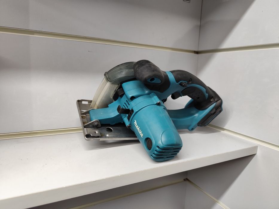 Makita DCS552 паркетка, пила по металу