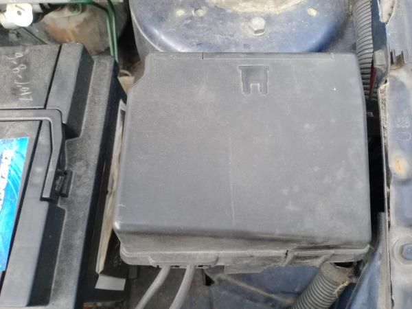 Caixa fusíveis / SAM / BSI PEUGEOT 206 (2A/C)