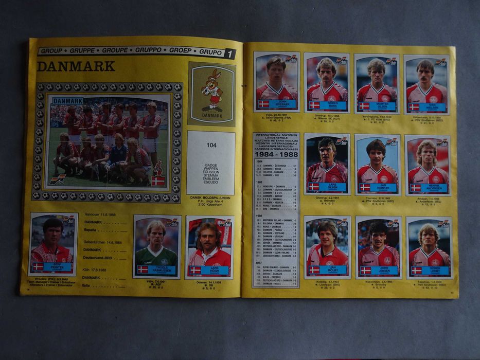 Caderneta de cromos de futebol EURO 88 Panini (faltam 3 cromos)
