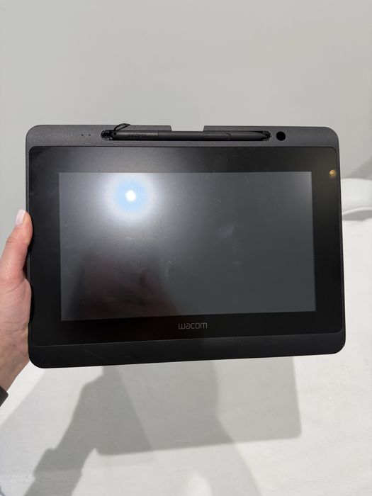 Графічний планшет для електронного підпису Wacom DTH-1152/K