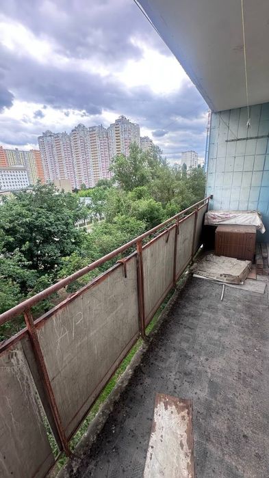 Продам 1-к Дмитра Павличка просп. (Маршала Рокосовського), 10А