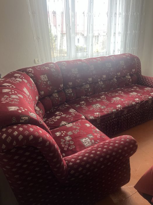 Віддам диван куточок