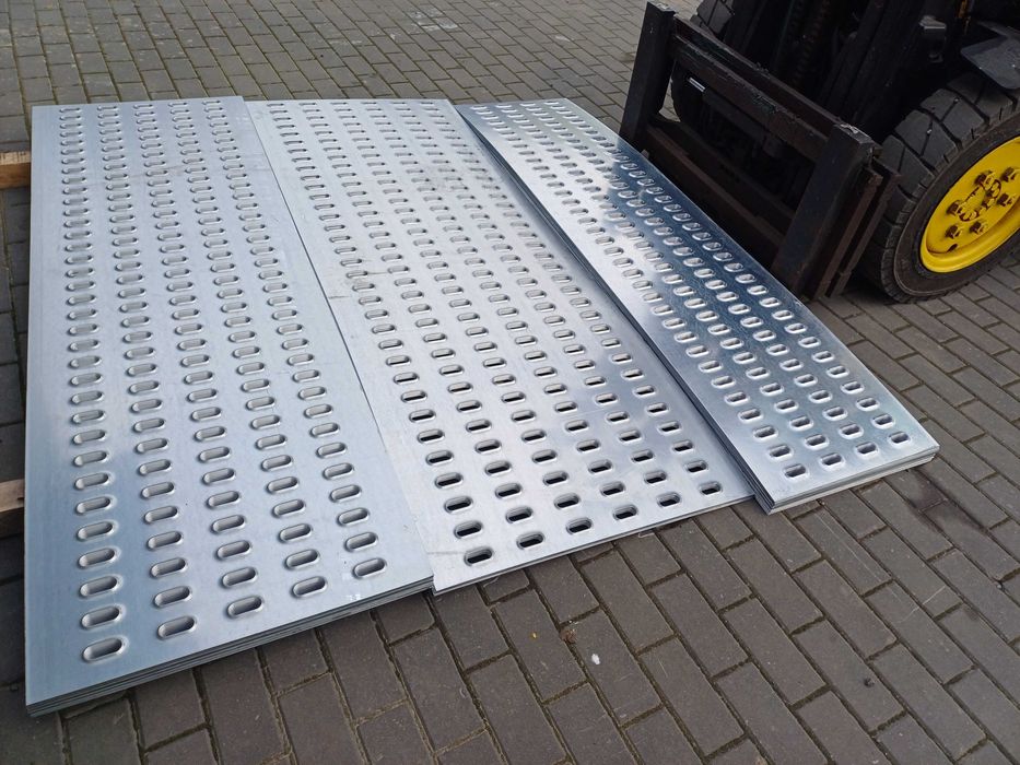 Blacha Lohr stalowa ocynk 5 Otworowa 625mm grobość 4mm Producent