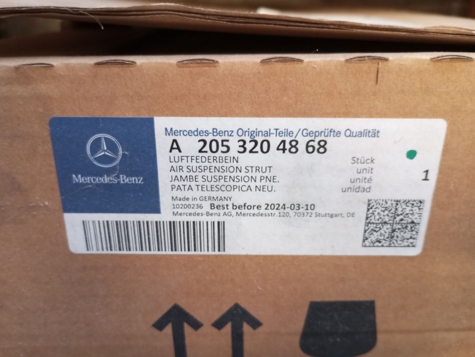 Suspensões pneumáticas Mercedes W .205.320.47.68 e W .205.320.48.68.