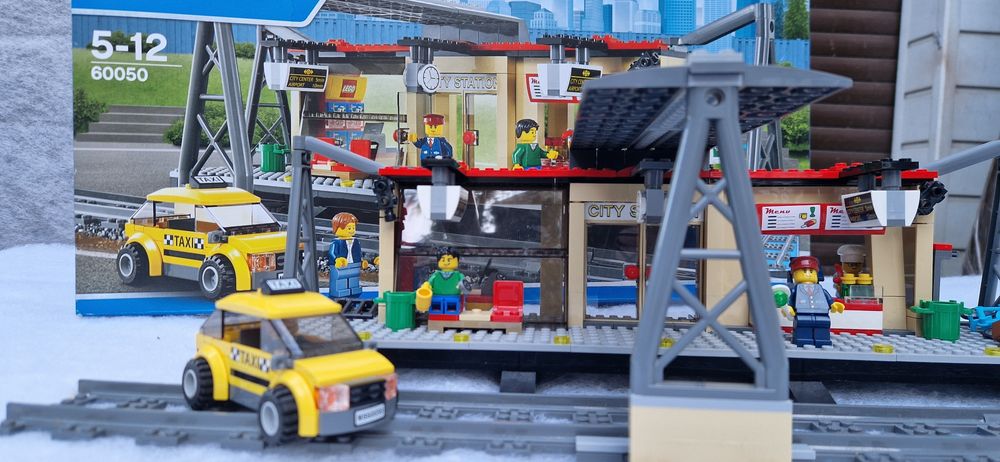 Lego city Dworzec 60050 city station