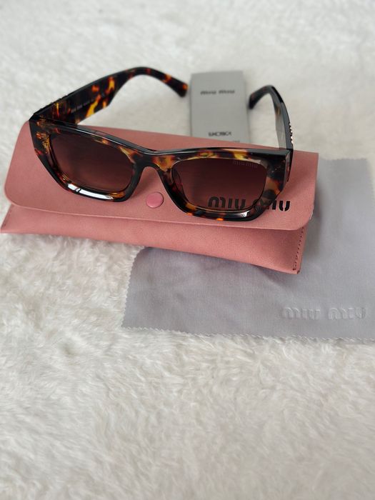 Óculos de Sol Miu Miu