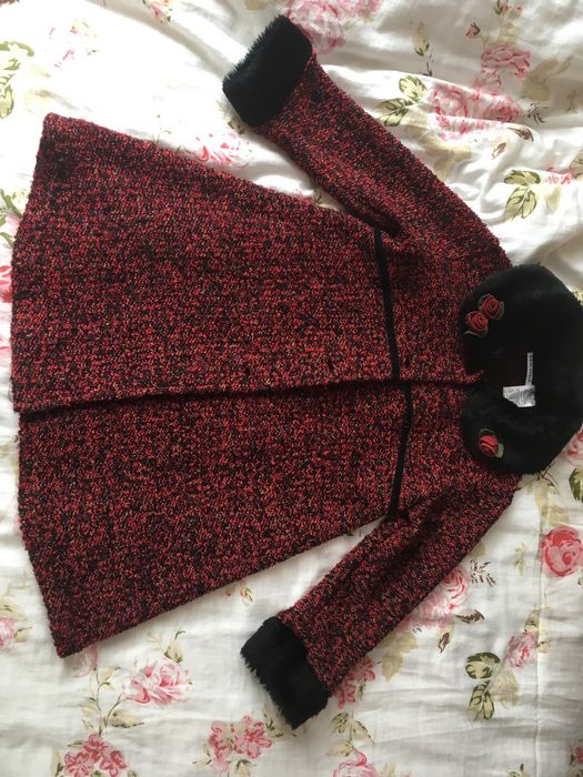 #8 Płaszczyk kurtka 4 lata