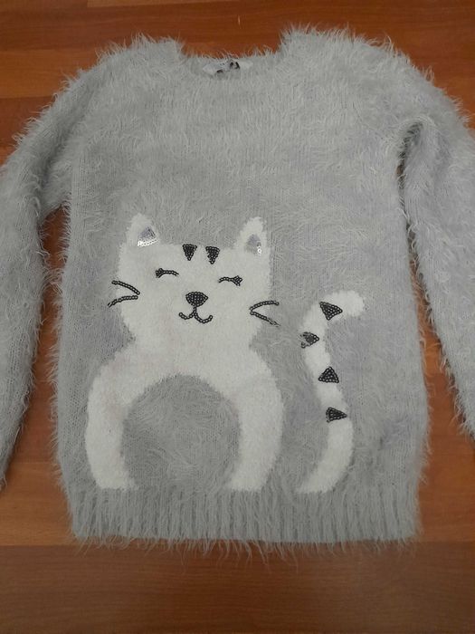 Camisola peluda menina 6/7 anos