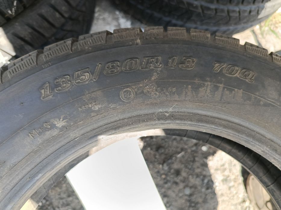 Komplet opon 135/80/R13 Dunlop sp winter sport