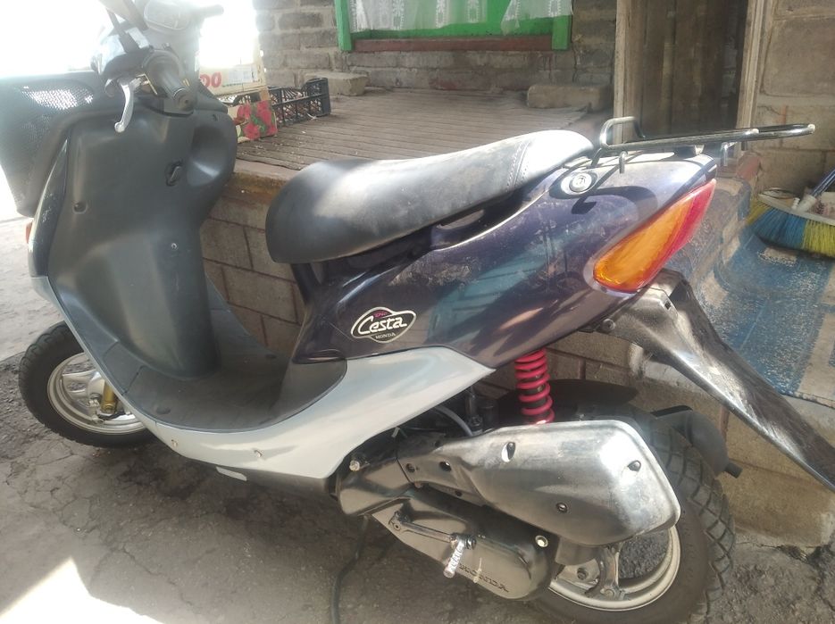 Скутер2шт Хонда честа 34 возможно обмен на дрова твердой породы метров